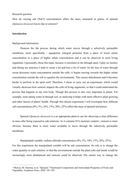 How do varying salt (NaCl) concentrations affect the mass, measured in grams, of spinach (Spinacia oleracea) leaves due to osmosis?